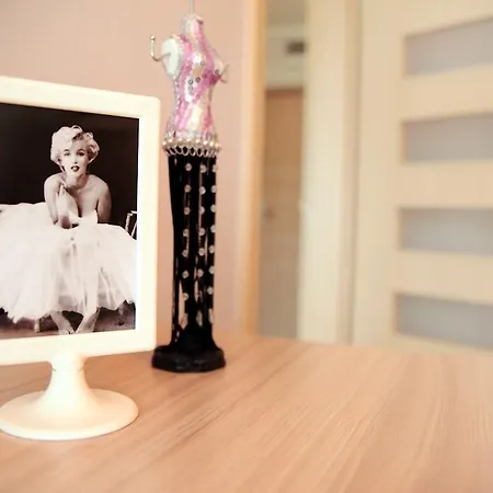 Jtb Apartament Odziezowa Stettino